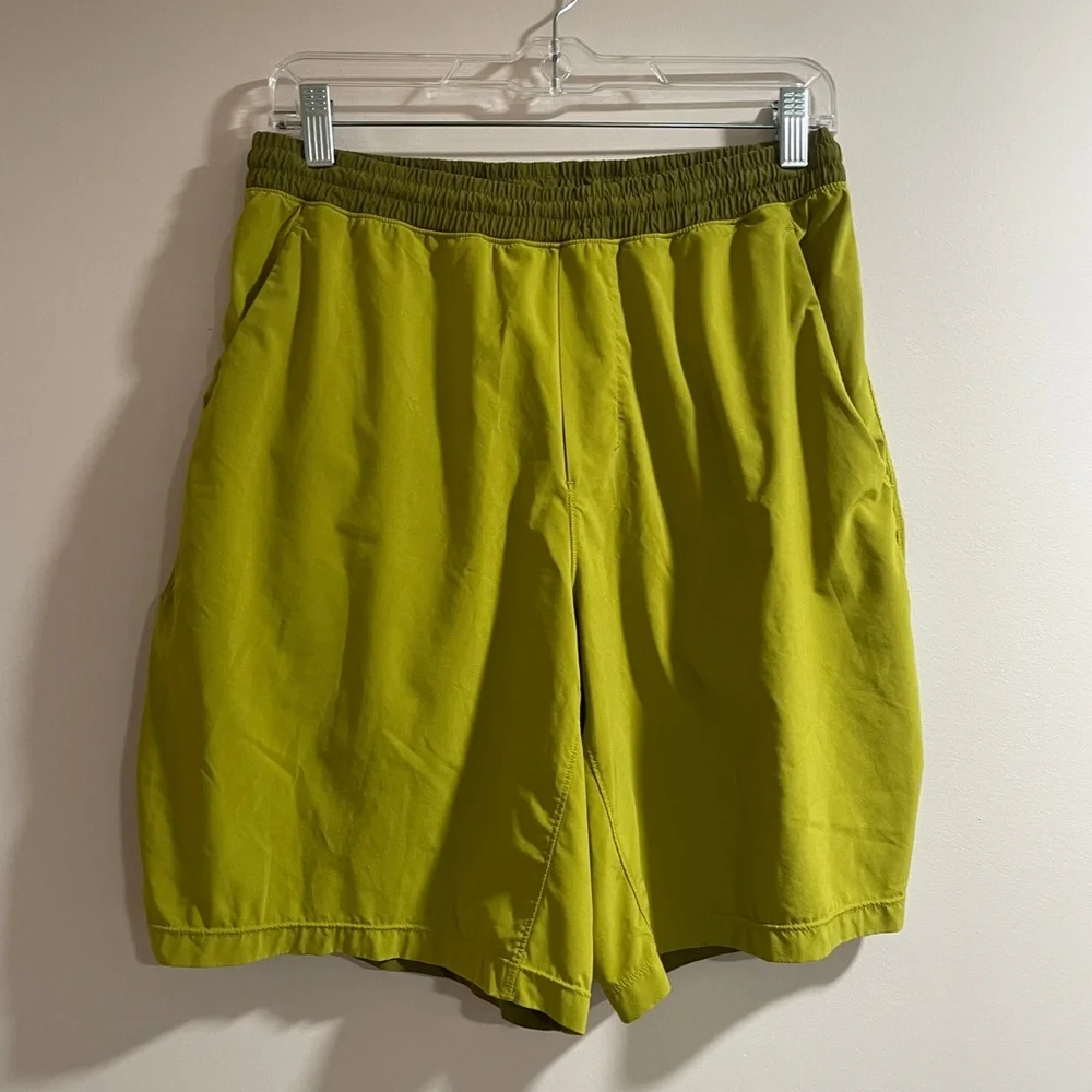 Lululemon Pace Breaker Short 7 inch Size Large